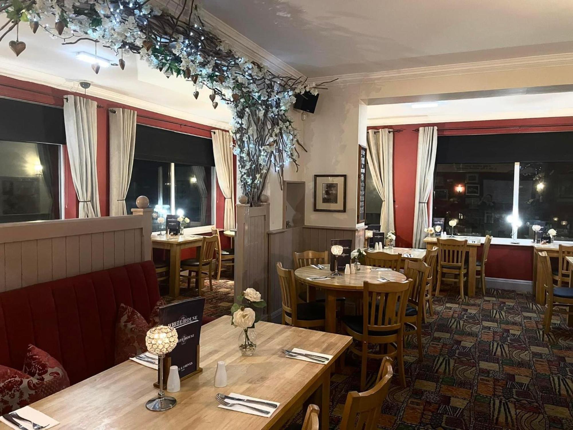 The White House Inn - Whitby Eksteriør bilde
