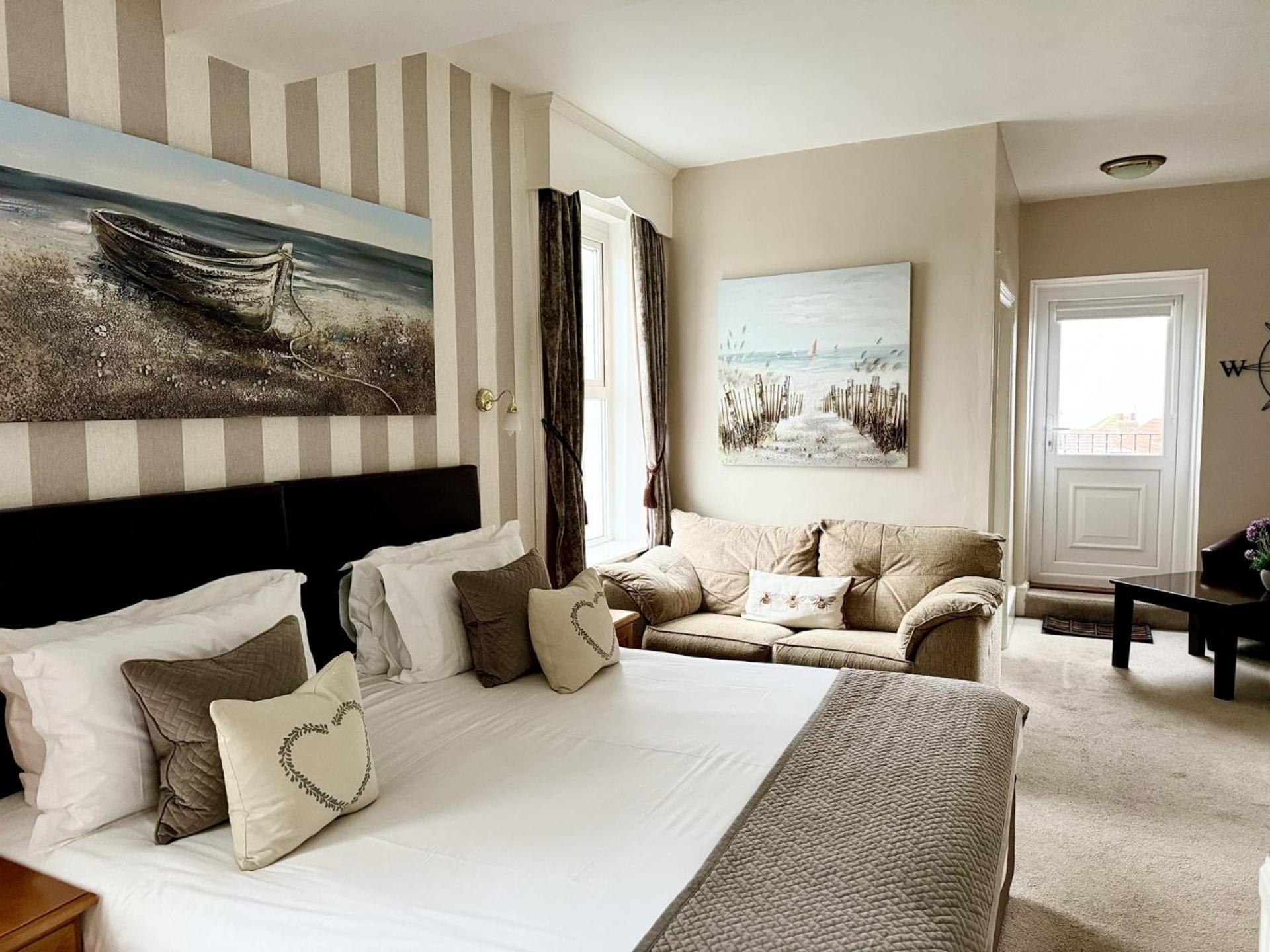 The White House Inn - Whitby Eksteriør bilde