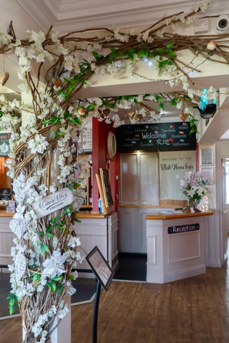The White House Inn - Whitby Eksteriør bilde