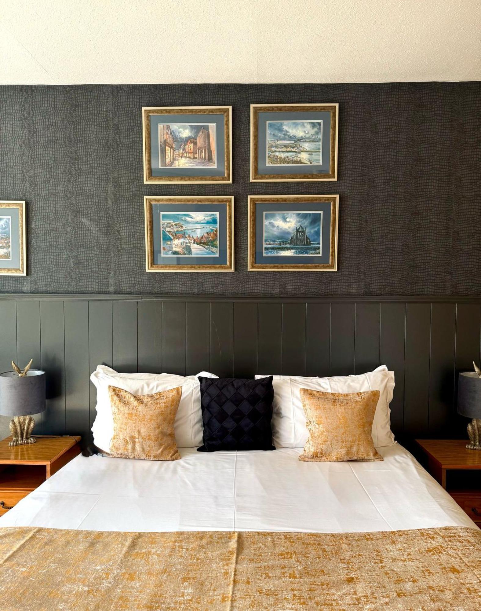 The White House Inn - Whitby Eksteriør bilde