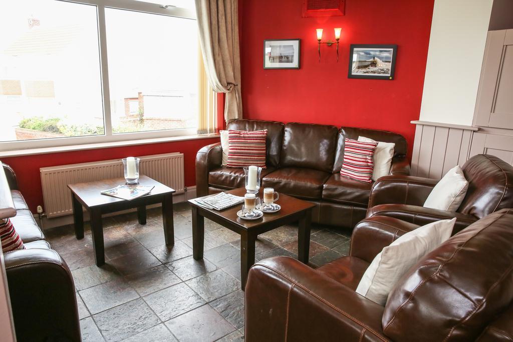 The White House Inn - Whitby Eksteriør bilde